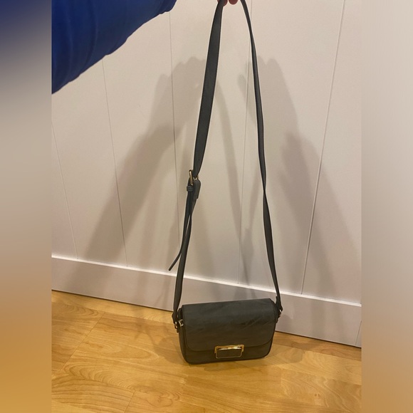 Dark Grey Marble Crossbody Purse - Picture 10 of 12